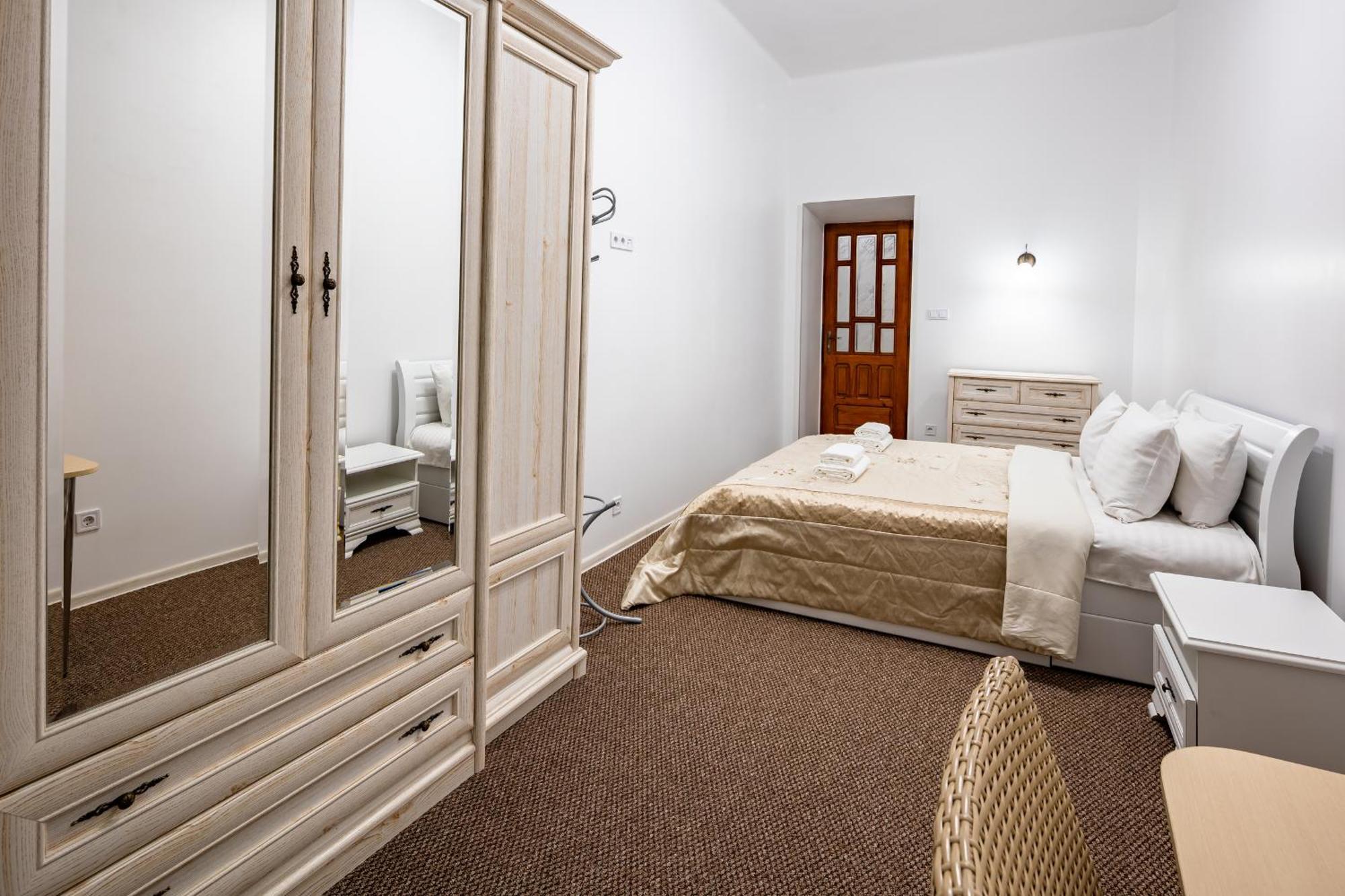 Designer Apartment! The Center! валова 29 Львов